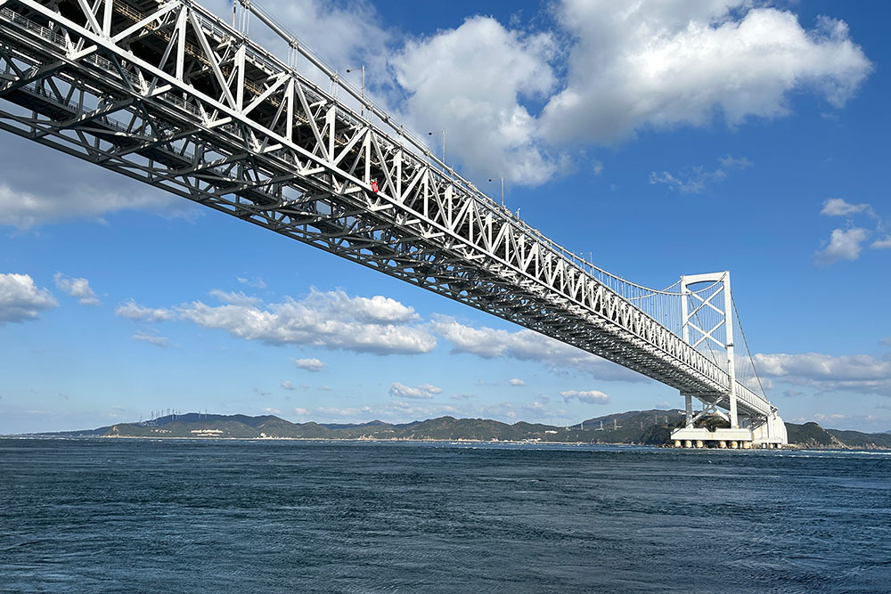 Uzushio Sightseeing Cruise (Naruto, Tokushima prefecture)