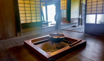 かみかつ茅葺き学校4
